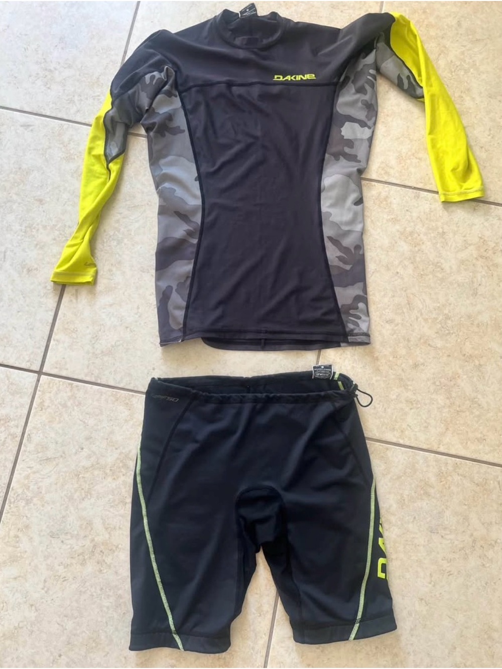 Wet suit by Dakine